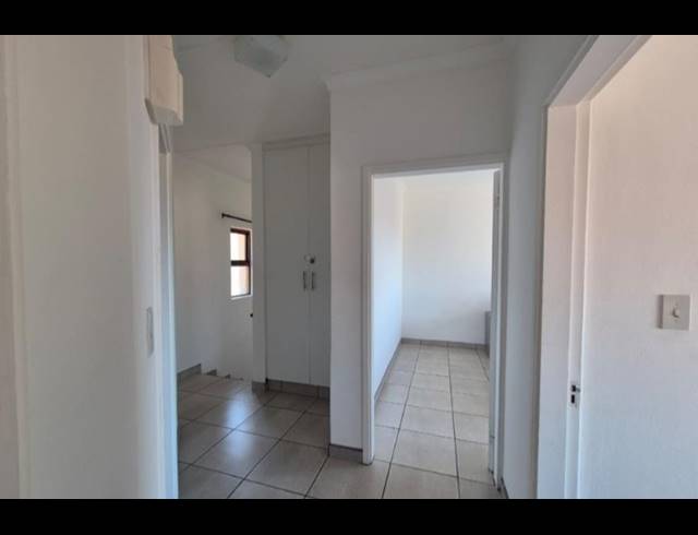 4 bed property to rent in SHELLY BEACH